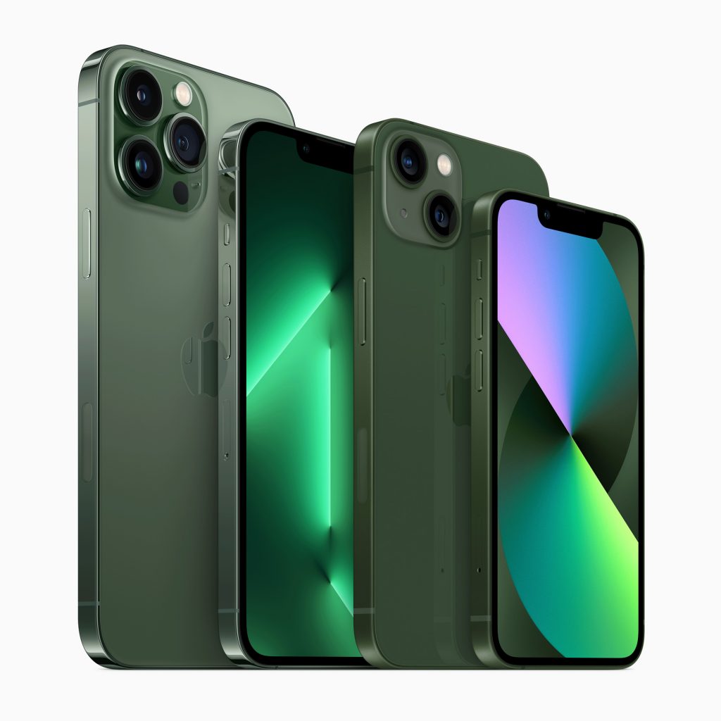 iPhone13 family lineup green